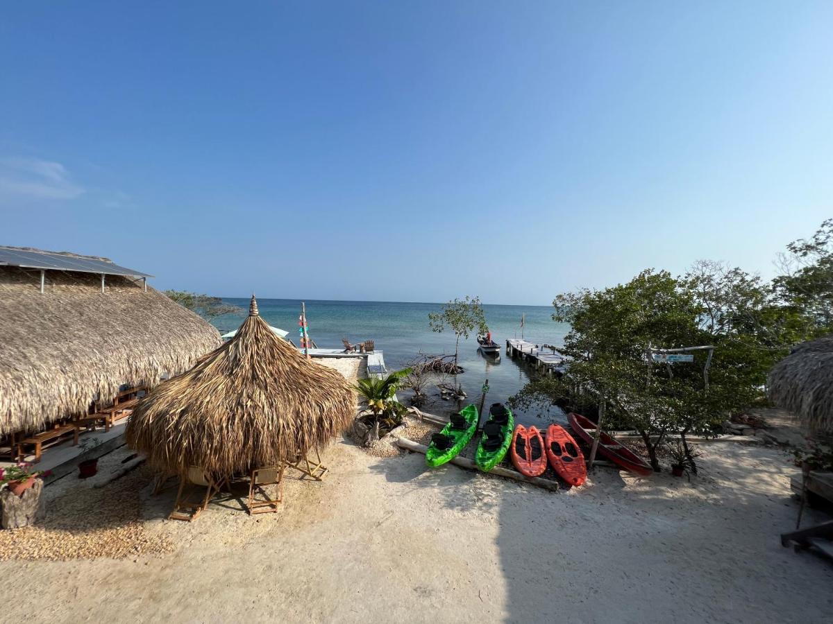 Santa Lova Eco-Hostel Isla Tintipan Tintipan Island 외부 사진